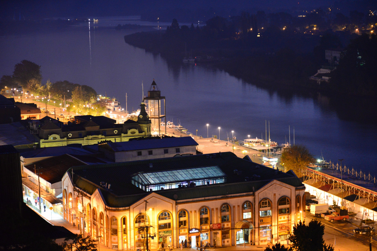 night_city_river_valdivia_brightness_architecture_building_city_lights-731857 Valdivia